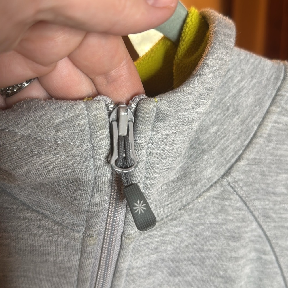 Athleta Grey Long Zip Up Fleece Sweatshirt Hoodie Jacket Size Large - Picture 3 of 12
